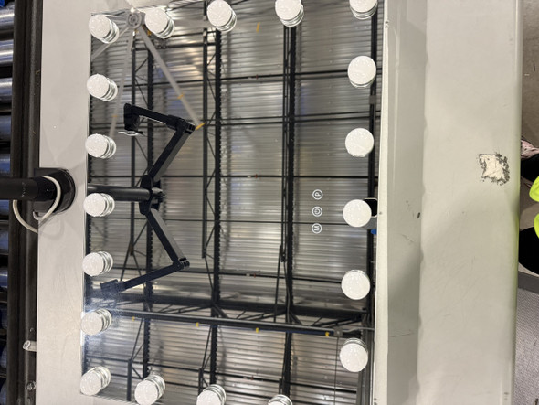 GENERIC VANITY MAKEUP MIRROR LIGHTS AND SMART TOUCH 3 COLORS DIMMABLE - WHITE