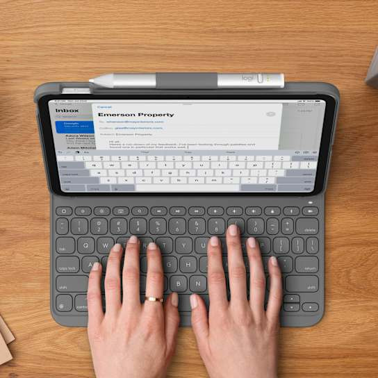 LOGITECH SLIM FOLIO FOR IPAD (7TH, 8TH AND 9TH GEN) - GRAPHITE