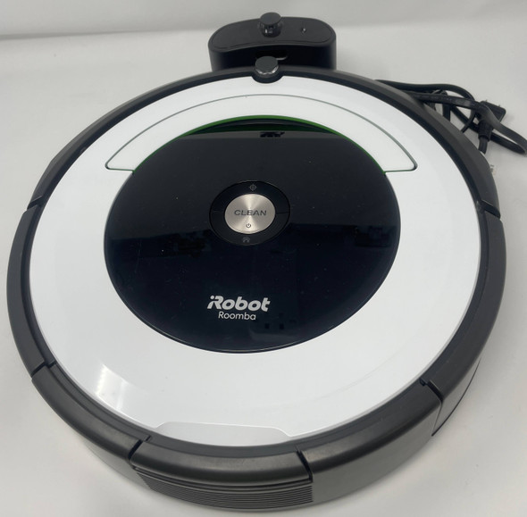 IROBOT ROOMBA 690 ROBOT VACUUM-WI-FI CONNECTIVITY SELF-CHARGING - BLACK/WHITE