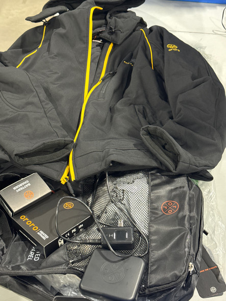 ORORO 7.2-VOLT LITHIUM-ION SOFT SHELL HEATED JACKET - SIZE: MEN M - BLACK/GOLD New