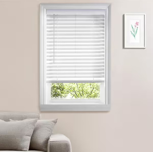 HOME DECORATORS COLLECTION CORDLESS FAUX WOOD BLINDS - WHITE