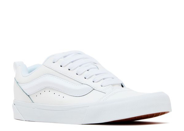 VANS KNU SKOOL LEATHER TRUE WHITE SIZE: MEN 8 WOMEN 9.5 - WHITE