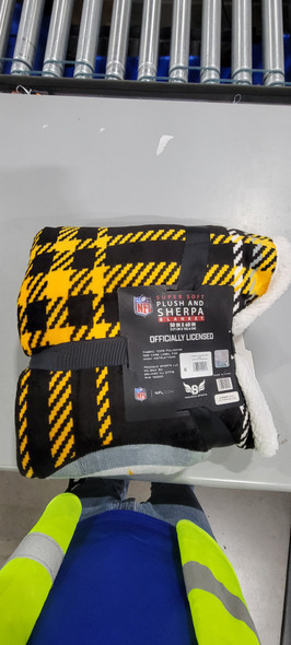 PEGASUS PITTSBURGH STEELERS PEGASUS 50" X 60" PLAYMAKER PLAID ULTRA COZY New