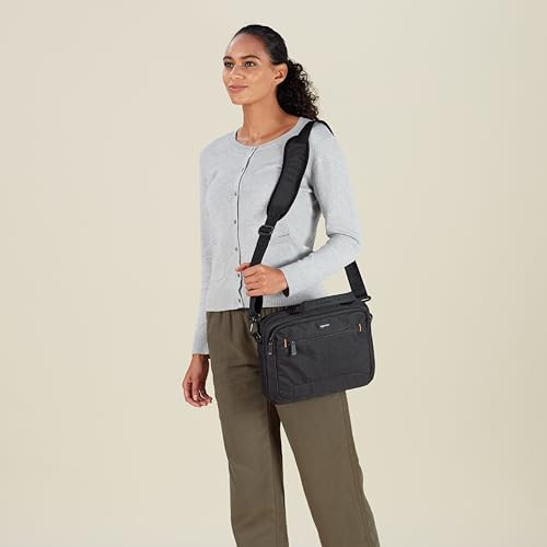 AMAZON BASICS 11.6 INCH LAPTOP BAG WITH SHOULDER STRAP, 1-PACK - BLACK