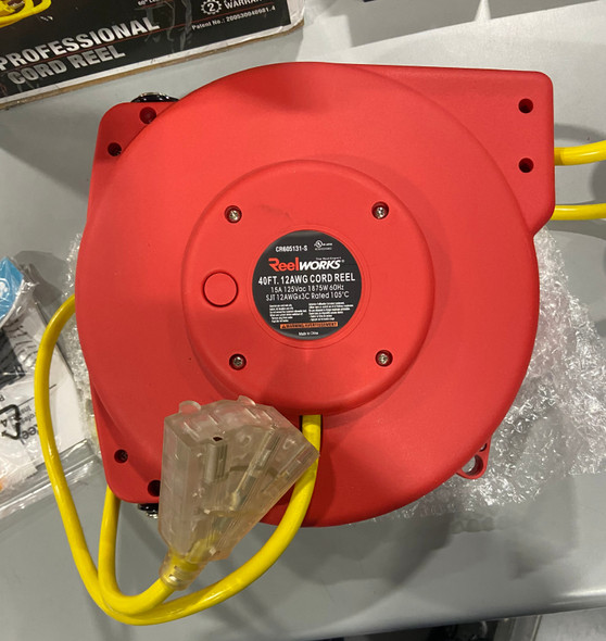 REELWORKS RETRACTABLE EXTENSION CORD REEL POLYPROPYLENE 12AWG X 40' - RED/CLEAR