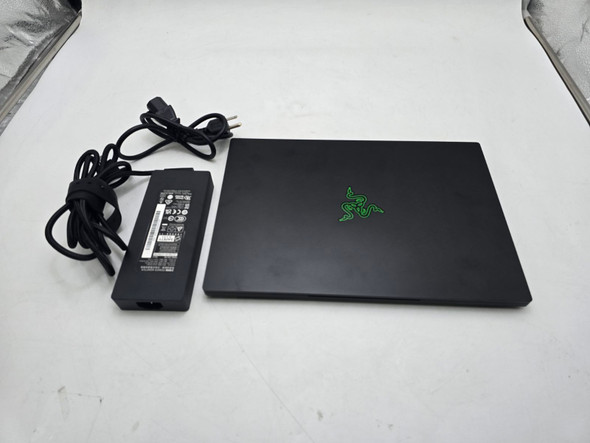 RAZER BLADE 14" QHD AMD RYZEN 9 5900HX 16GB 1TB SSD WINDOWS 11 HOME - BLACK