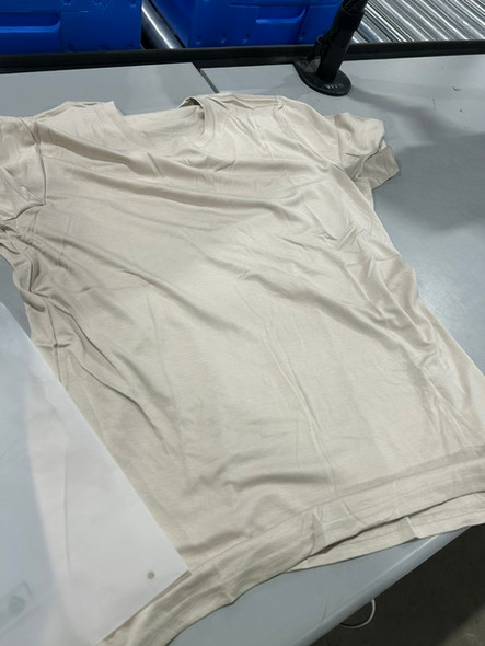 GENERIC LARGE TAN SHORT SLEEVE TSHIRT - SIZE: MEN L WOMEN L - TAN