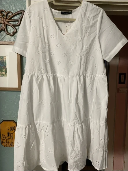BARN SWALLOW NEW YORK WHITE EYELET TIERED V-NECK DRESS - SIZE: WOMEN L - WHITE New
