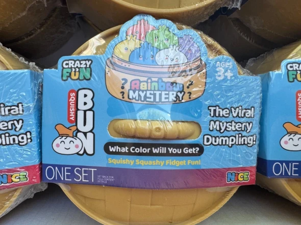 GENERIC DUMPLING SQUISHY TOY BOX BAO BUN DIM SUM SQUISHIES 12 COUNT - MYSTERY New