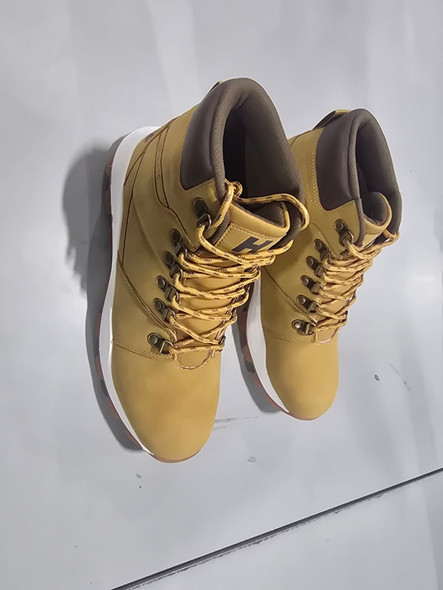 HENLEYS MEN'S MONTENEGRO PADDED COLLAR CASUAL BOOTS - SIZE: MEN 9 - WHEAT