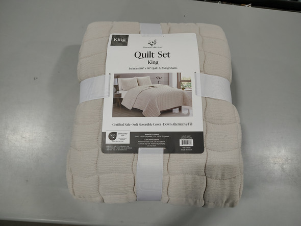 DAWSON COLLECTION DAWSON 3 PIECE TEXTURED QUILT SET KING - LIGHT GRAY New