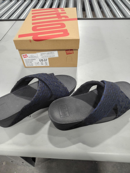 FITFLOP WOMEN'S GEO-WEBBING CROSS SLIDES - SIZE: WOMEN 7- BLACK MIX
