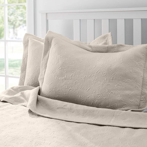 ROYAL BOROUGH LUXURIOUSLY-TEXTURED MATELASSE 3 PC  (FULL/QUEEN) - BEIGE