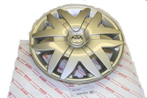 Toyota Genuine 42621-AE031 Wheel Cover New