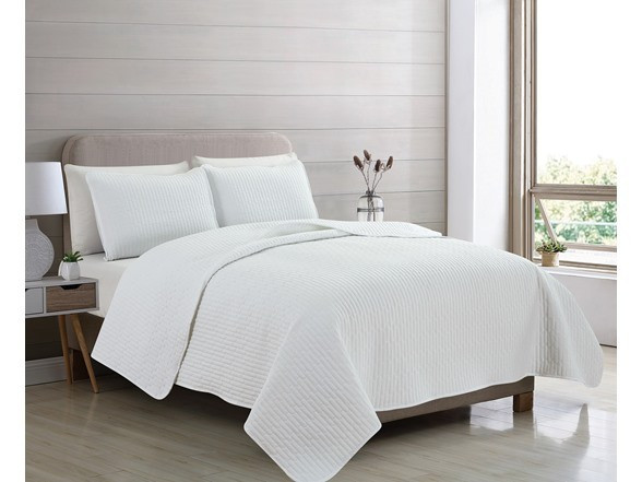 CALLIE COLLECTION SEERSUCKER TEXTURED QUILT SET FULL/QUEEN - WHITE