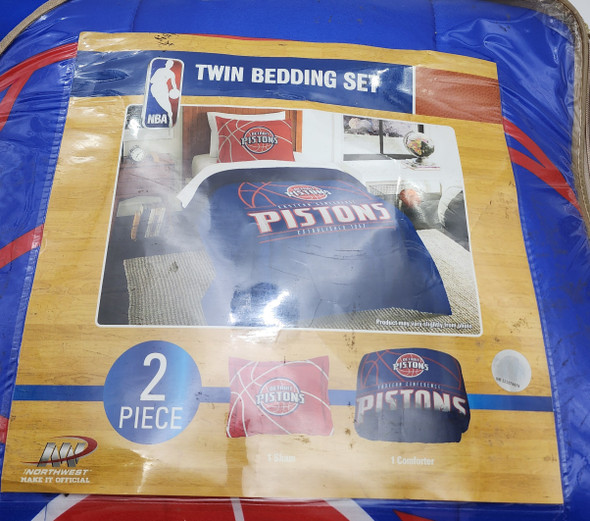 The Northwest Company Pistons 2-Piece Multi-Color Polyester Reverse Slam Twin New