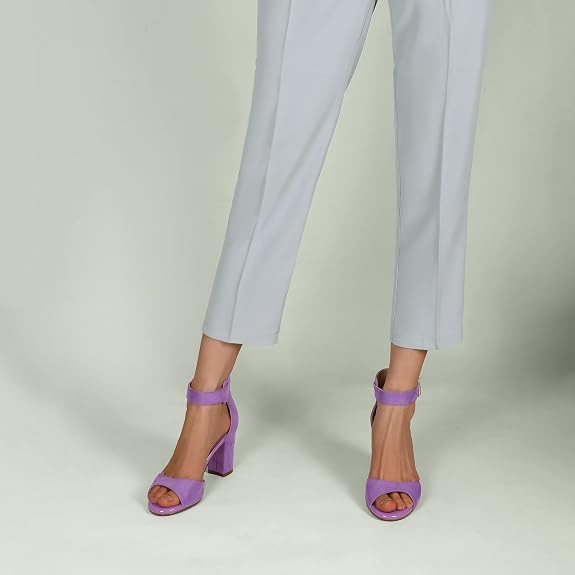 IDIFU CANDIE-MI PEEP TOE LOW BLOCK HEELS SANDALS ANKLE STRAP - 7.5 - LILAC SUEDE