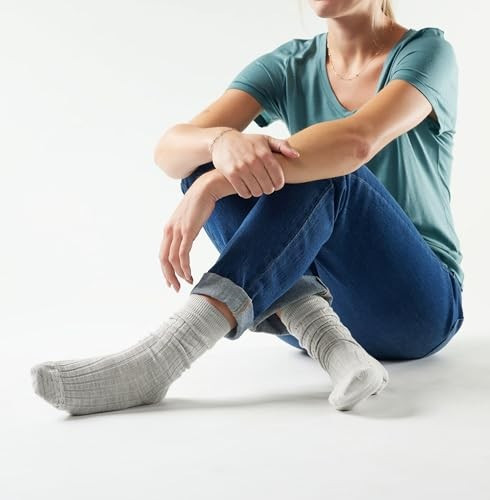 SMARTWOOL WOMEN'S EVERYDAY SLOUCHY RIB TALL CREW SOCKS 3 PAIRS - SIZE: M - GRAY New