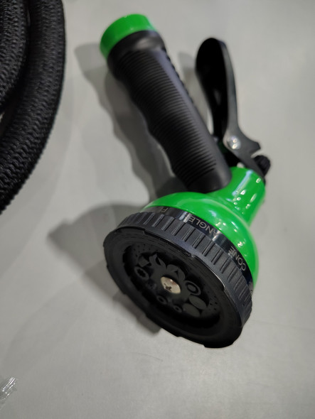 GENERIC 25FT EXPANDABLE GARDEN HOSE WITH 10 FUNCTION NOZZLE - BLACK