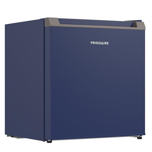 17.5" 1.6 cu. ft. Mini Refrigerator in Blue B0FGY5D1B5 - Blue New