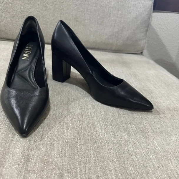 DELTAN REMI LEATHER BLOCK HEELS - SIZE: WOMEN 7 - BLACK
