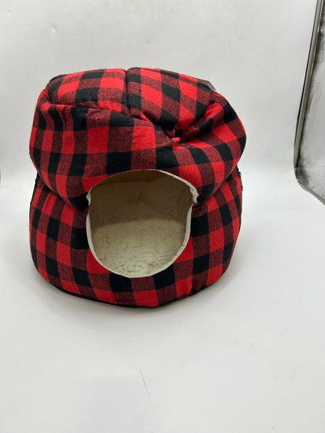 KOHL'S 2-IN-1 DESIGN CAN BE USED AS COZY OR A COMFY BED FEATURES - BLACK/RED New