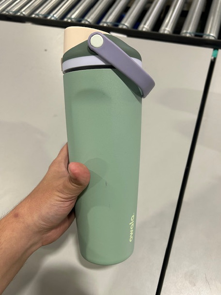 OWALA 30OZ FREE SIP STAINLESS STEEL WATER BOTTLE LIGHT GREEN WITH TAN TOP OF LID