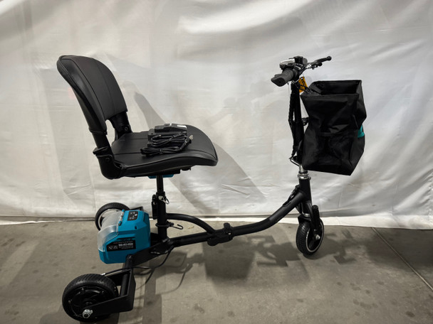 SuperHandy G Mobility Scooter W/ 1 Battery - Black/Blue SuperHandy G Mobility Scooter W/ 1 Battery - Black/Blue