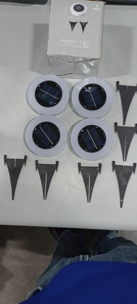 GENERIC 4 PACK 8 LED SOLAR GROUND OUTDOOR SOLAR BURIED LIGHT 4 PACK - WARM LIGHT