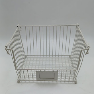 GENERIC STACKABLE WIRE BASKET WITH LABEL HOLDERS LENGTH 11 X 10 X 7 - WHITE