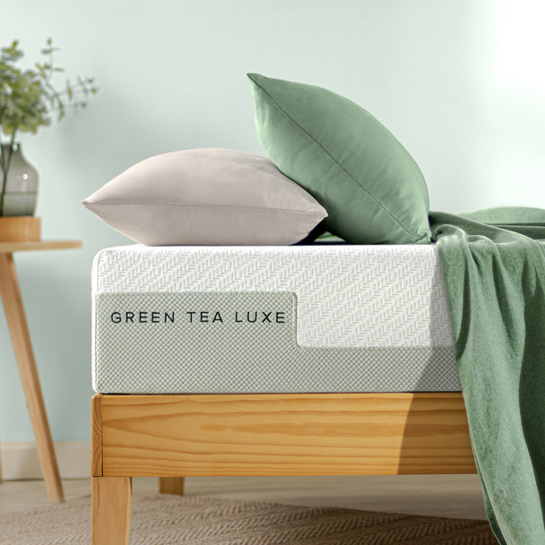 ZINUS 10 INCH GREEN TEA LUXE MEMORY FOAM MATTRESS QUEEN PRESSURE RELIEVING New
