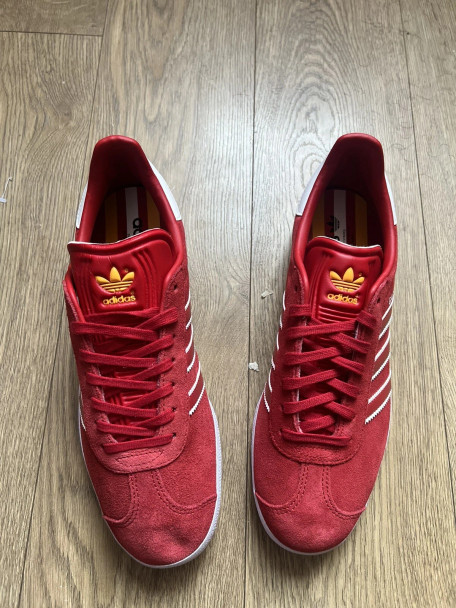ADIDAS GAZELLE - SIZE: MEN 12.5 (AU/UK M12) (JP M305) - RED/WHITE New