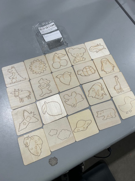 GENERIC 20 PIECE RANDOM DRAWING BOARD SET FOR KIDS - PLAIN