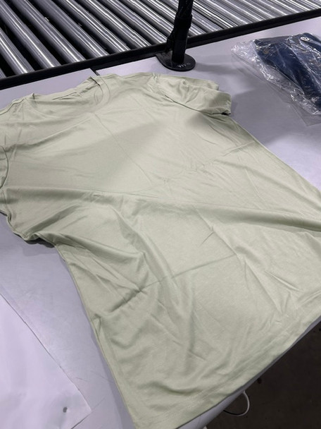 GENERIC SHORT SLEEVE TSHIRT - SIZE: MEN L WOMEN L - LIGHT GREEN