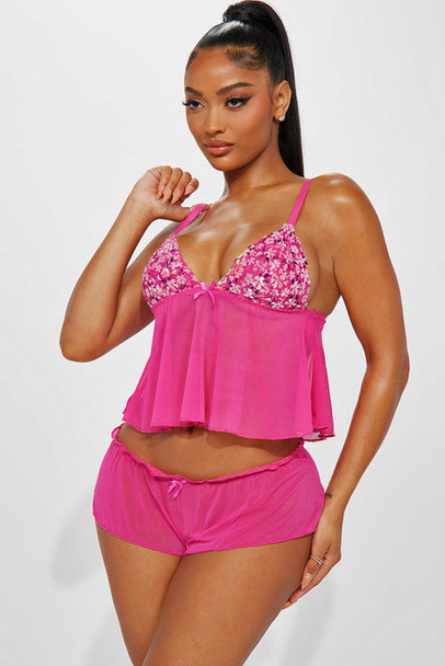 FASHION NOVA SWEET ATTRACTION 2 PIECE SET - SIZE: WOMEN L - FUSCIA