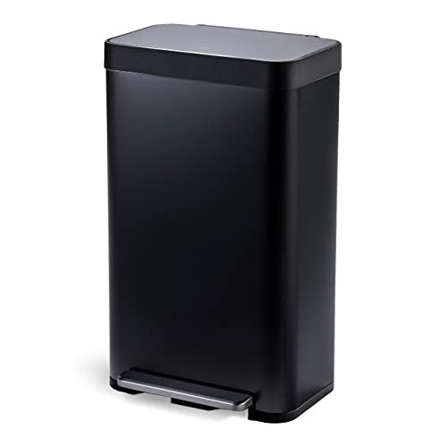 Home Zone Living 18.5 Gallon Large Capacity Kitchen Trash Can - Black New