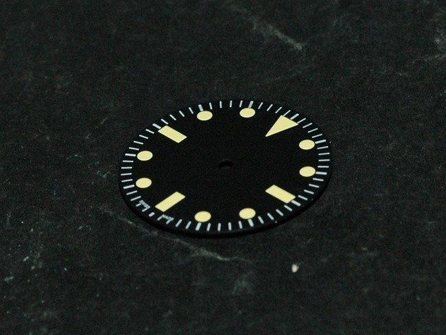 Quadrante Bond Milsub Dorato Per Orologi &ndash; Compatibile Miyota 8200, Lume Bianco