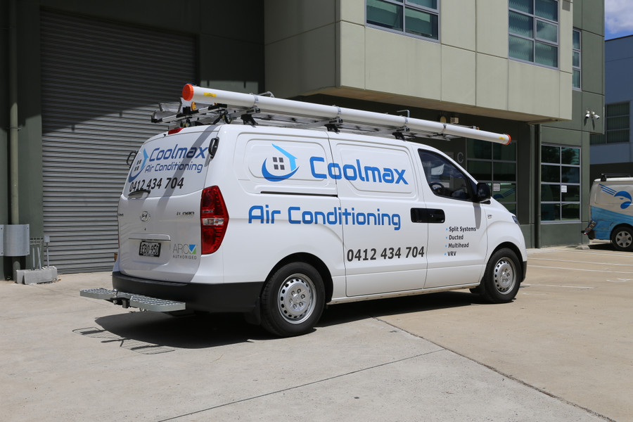 Hyundai iLoad Graphics