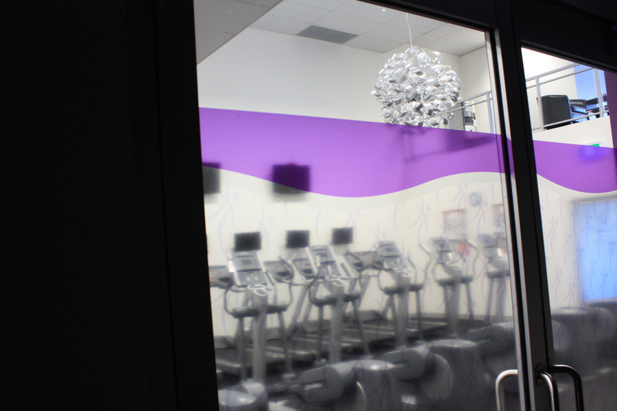 Her Health Clear Vinyl Adhesive Print