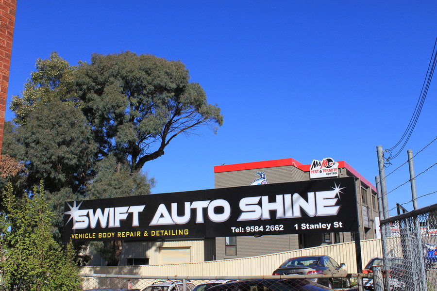 Shop Sign with digital printed reflective vinyl