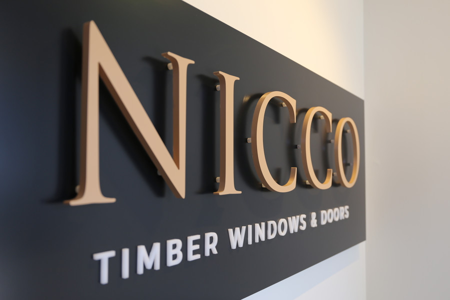 Nicco Floating 3D Reception Board