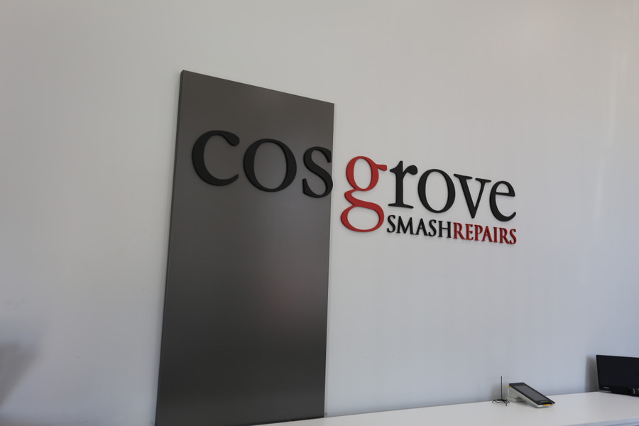 3D Logo with Board Feature