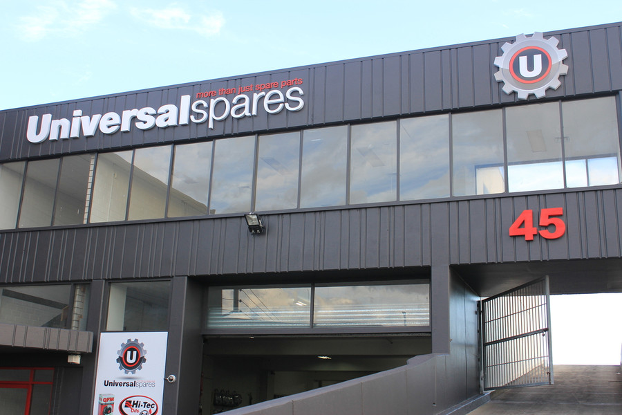 Universal Spares Building Signage
