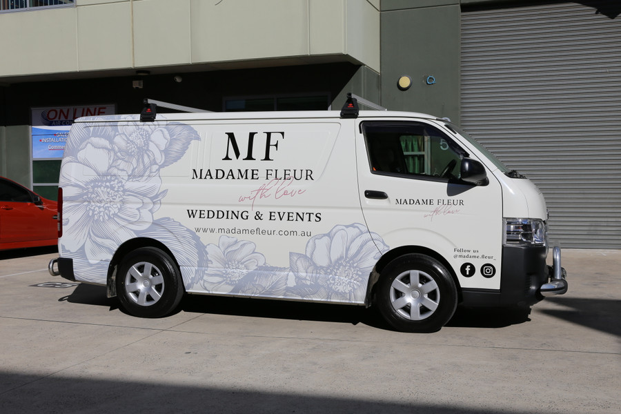 Floral Van Half Wrap