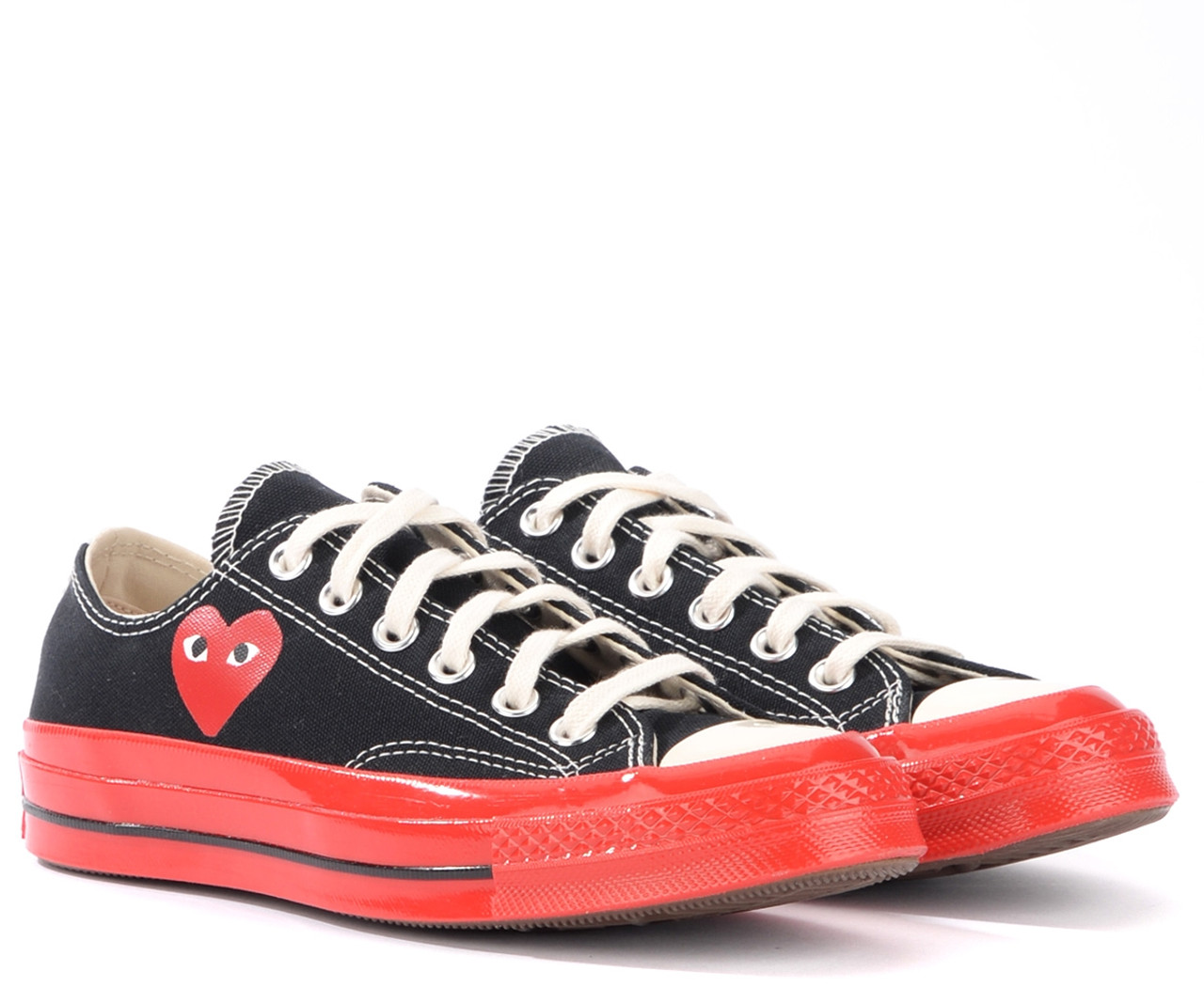 Converse noir et outlet rouge