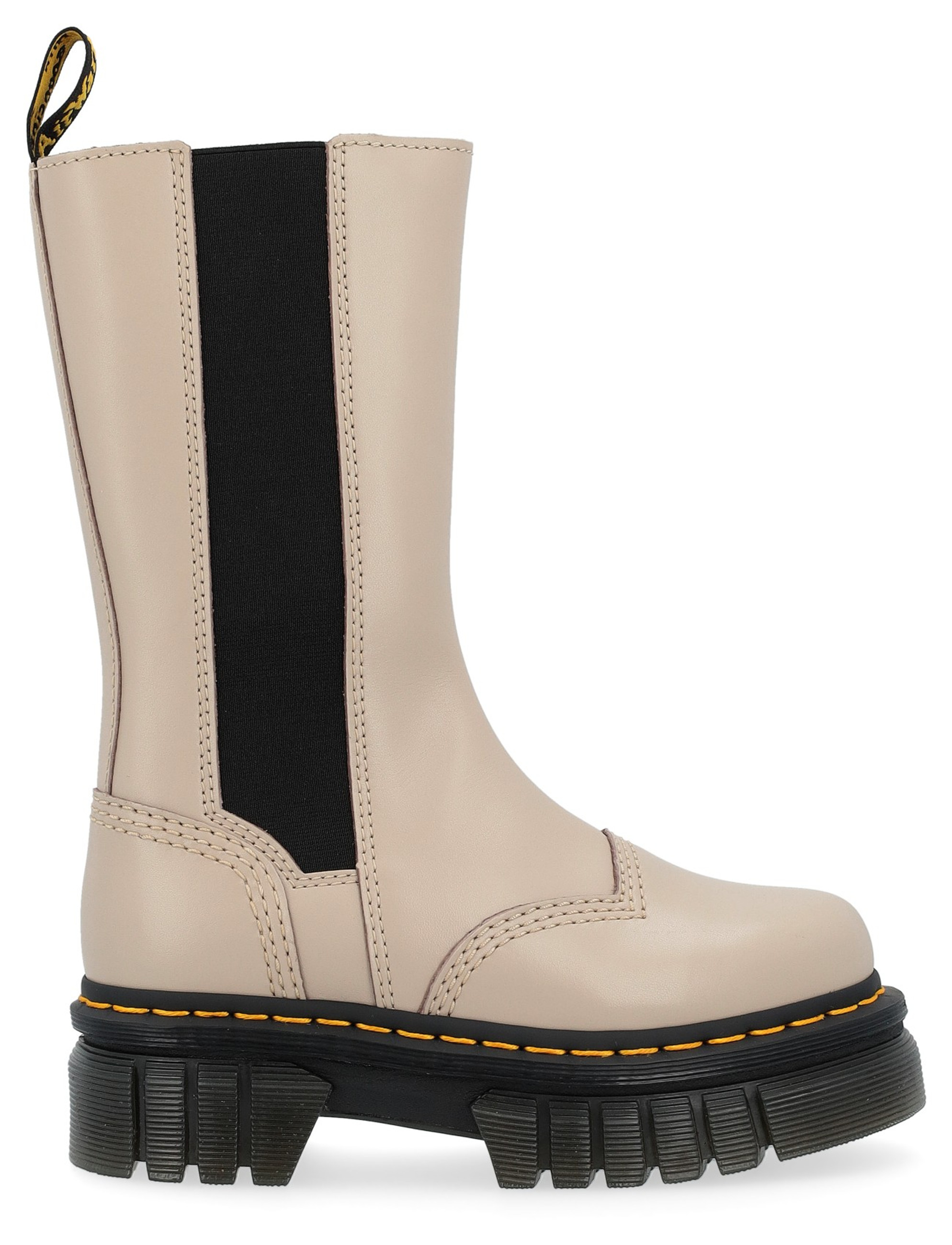 Chelsea boot Dr. Martens Audrick taupe colored