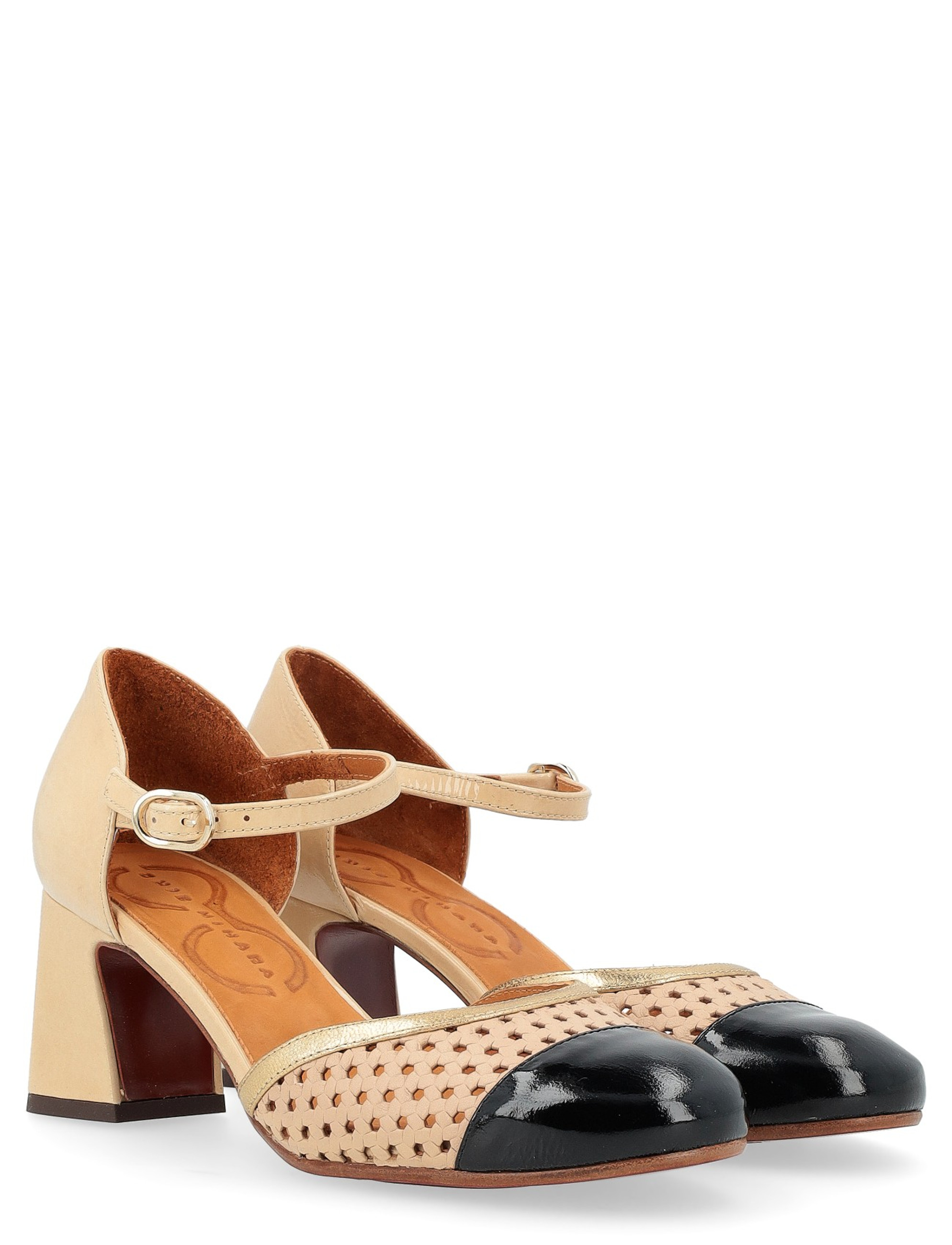 Scarpa con tacco Chie Mihara modello Fiza in pelle beige | H