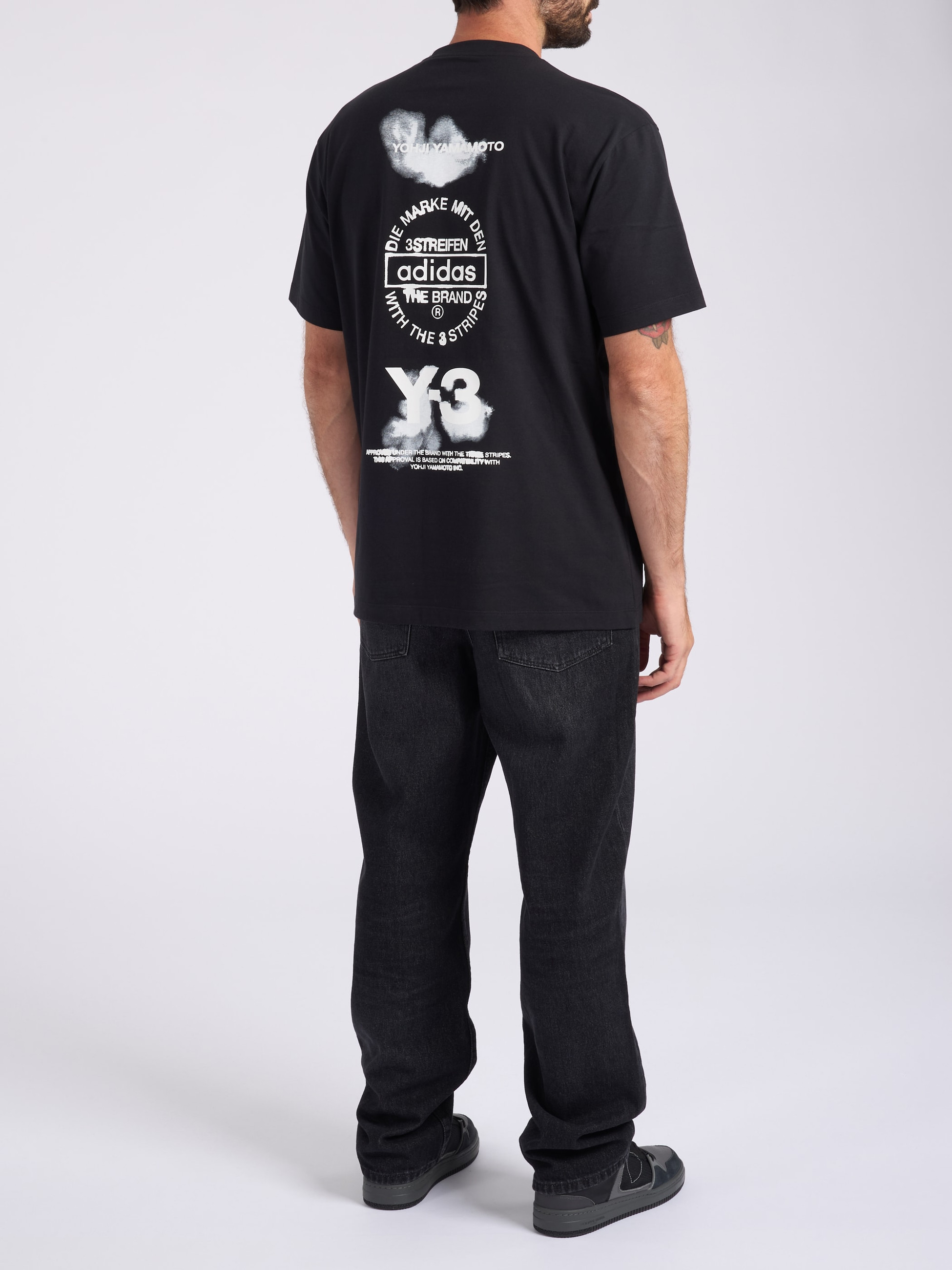 Adidas Y-3 Short-Sleeve T-Shirt in Black Cotton | H-Brands