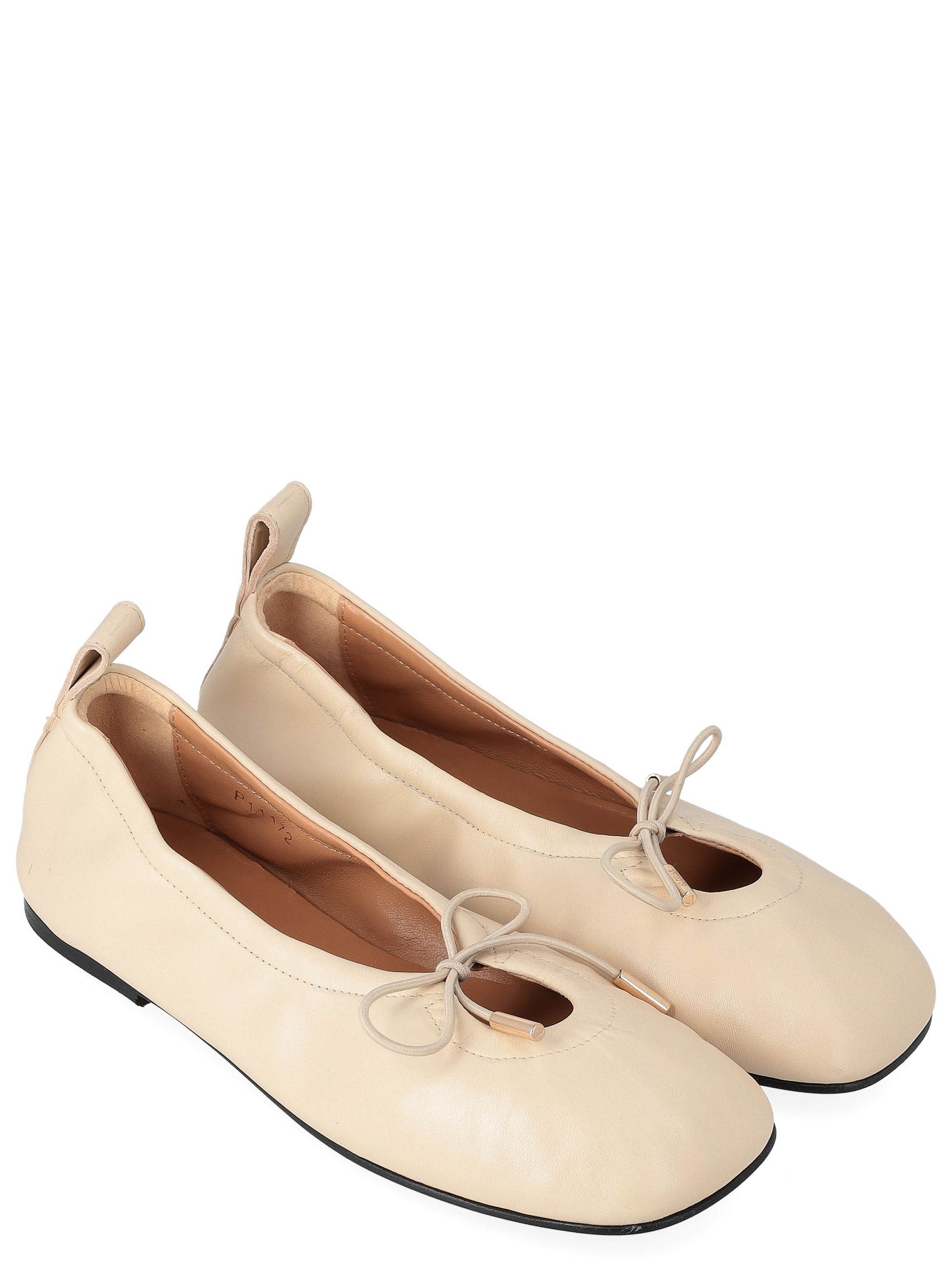 Alohas Rosalind Cream-Colored Leather Ballet Flats | H-Brands