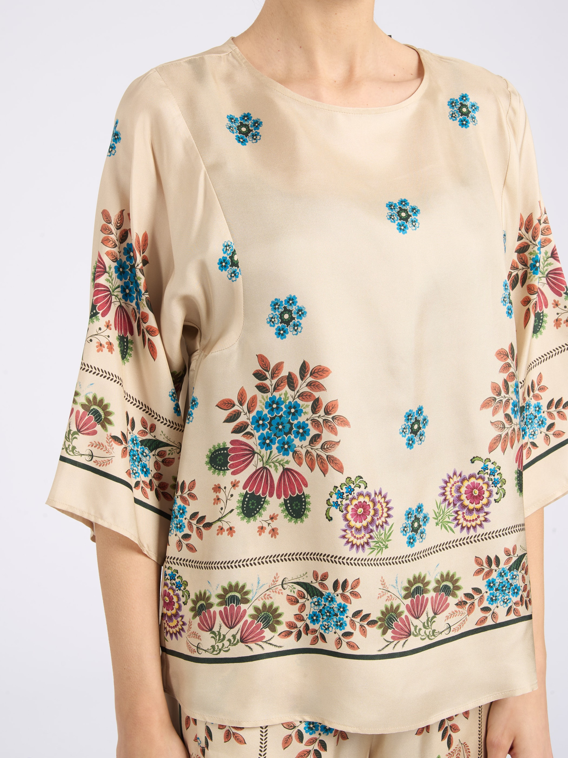 Max Mara Weekend Wkdsamba Blouse in Ivory Silk | H-Brands